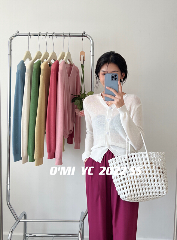 [O MI] Korean versatile V-neck sunscreen shirt 2667\hbx