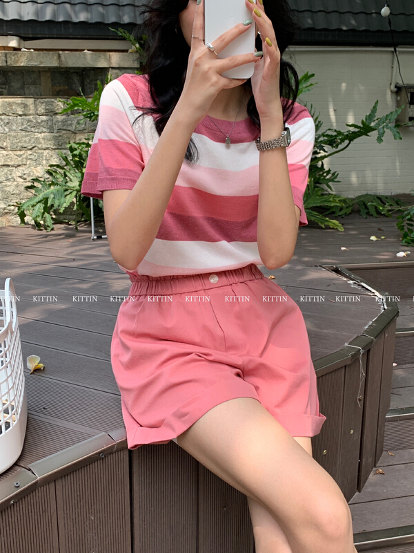【 Kittin 】 Korean color striped knitted short sleeve sweater 195