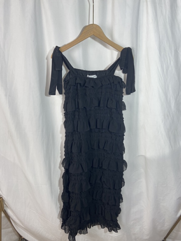 [Yi show shop] sling simple small sexy dress 1407\\cl