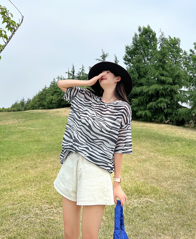 [Yilin] Korean fashion zebra short sleeve T-shirt 2355\wtt