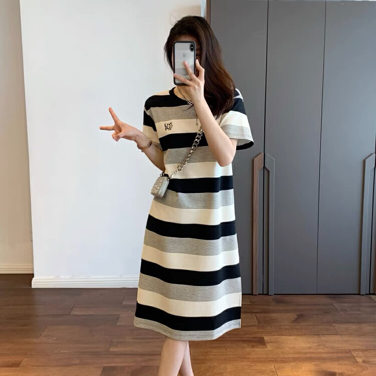 [miss Xixi] Korean striped loose knit 80047\l