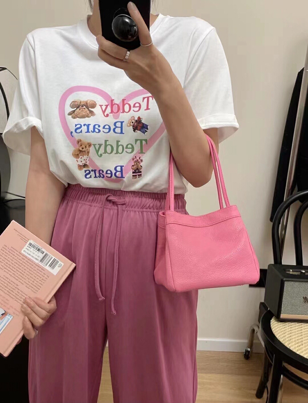 Summer new! [Xiaolu family] love letter cute bear printed short sleeve T-shirt 80656\wtt