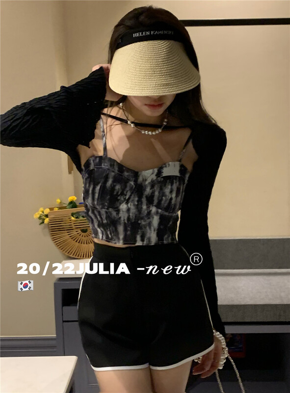 [Julia] pure color matching and thin short suspender + leisure simple pure color knitted open suit 1020\pcz