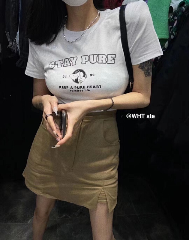 [wht] Korean elastic shoulder pad letter printed short sleeve T-shirt 5025\wtt