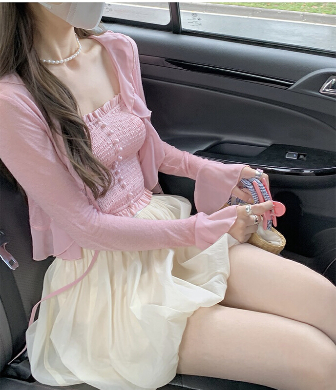 [Amanda] gentle and versatile flare sleeve lace up sunscreen shirt 9619\pcz