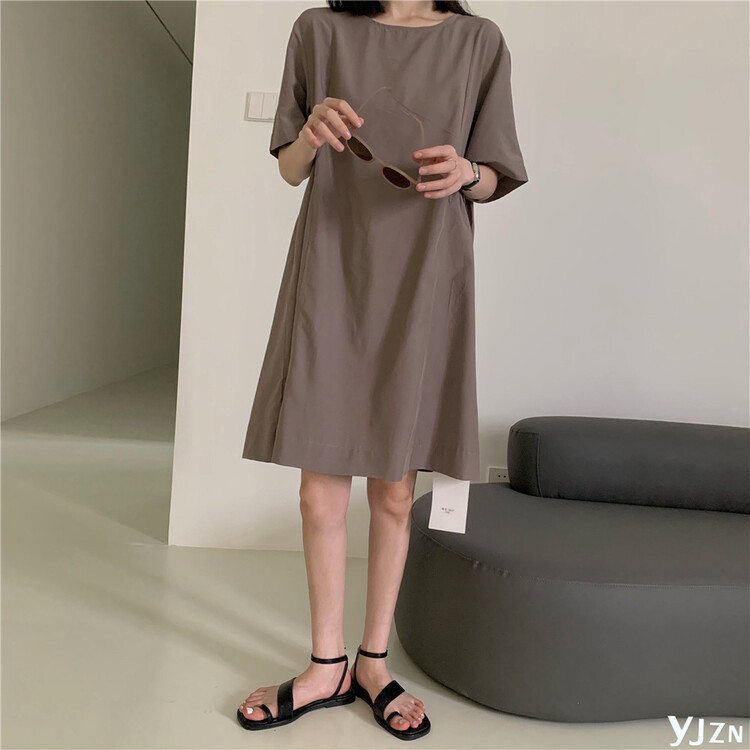 [within one boundary] simple solid color loose round neck dress 8827\xyy