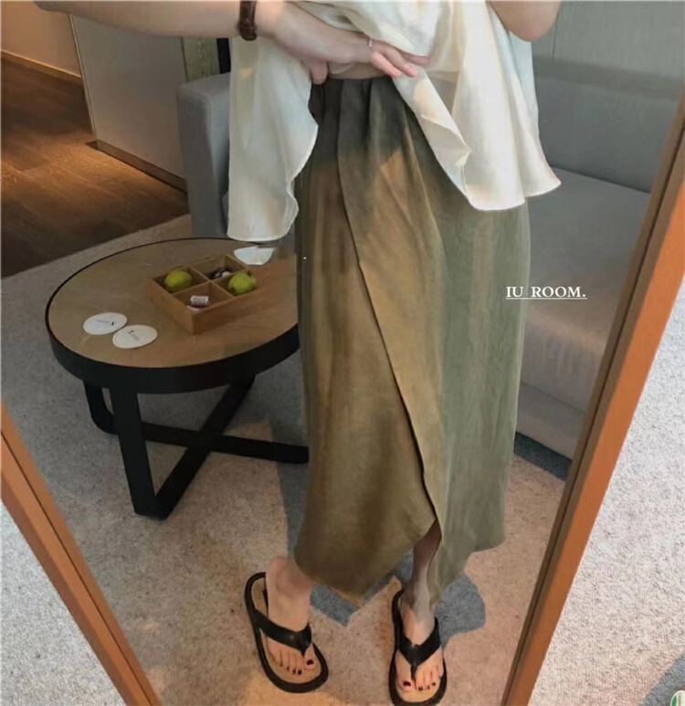 In early summer! [IU room] Korean slim solid color slit skirt 6051\xyy