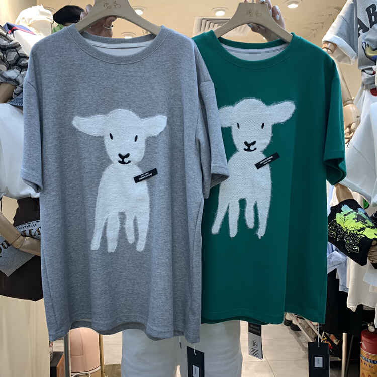 [Qianxi 88 store] Plush Lamb loose short sleeve T-shirt 666\xyy