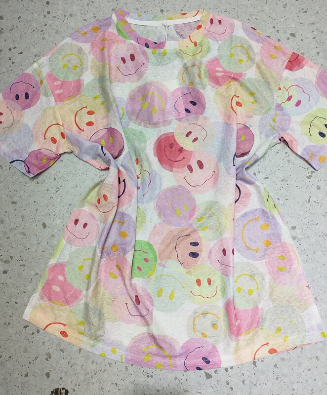 [Yilin] smiling face print comfortable short sleeve T-shirt 2389\wtt