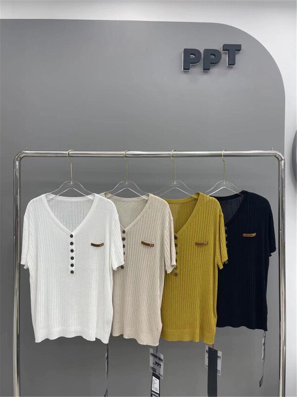 [ppt] V-neck slim comfortable t-shirt m6722\l