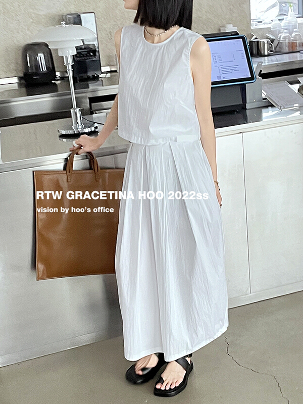 [gracetina Hoo] simple silhouette vest skirt set bud arc three-dimensional fold tz356\zxl