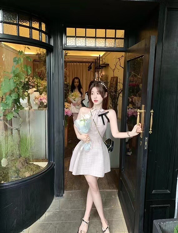 [Hello Miss] small fragrance neck dress (with Brooch) 6363\pcz