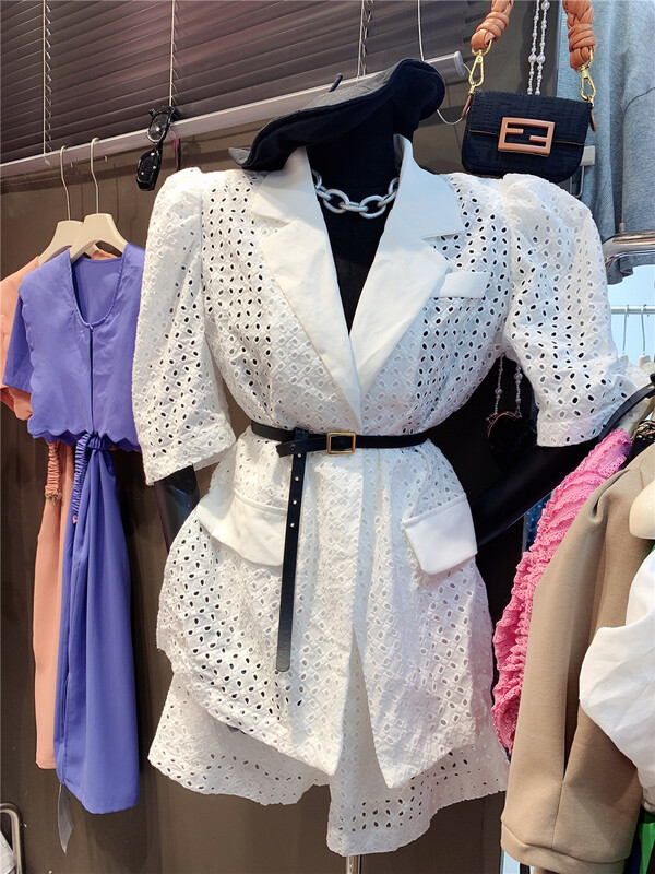 [Mikala] commuting simple fashion hollow out suit + casual shorts suit (with belt) 511\pcz