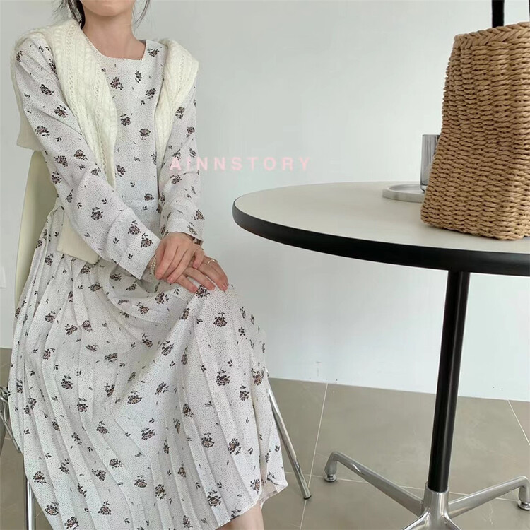 Original price 66.55! New year in early spring! [ainnstory] sweet floral Pleated Dress a690\hbx