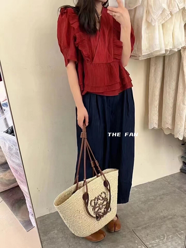 [the fan] design Ruffle V-neck shirt 509385\pcz