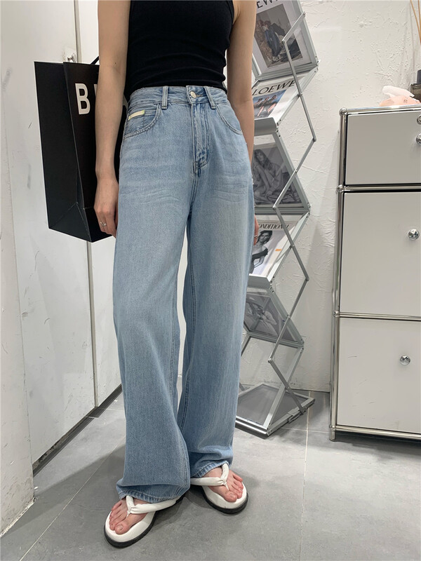 In early summer! [t-platform] Korean straight tube versatile skinny jeans 8262\zxx