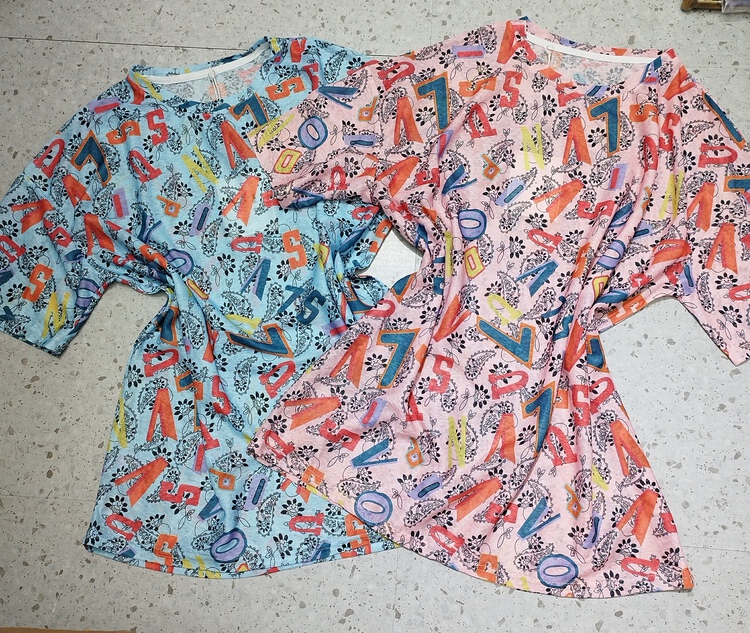 [Yilin] fashion versatile floral letter short sleeve T-shirt 2365\wtt