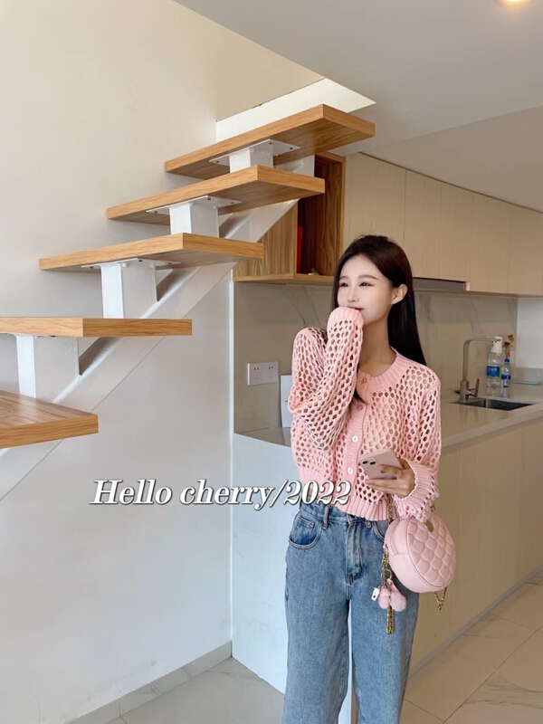 [Hello cherry] simple solid color hollow out knitted cardigan 816-1\t