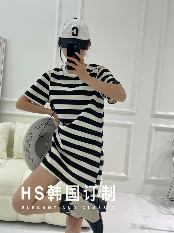 [HS customized in Korea] Korean casual off shoulder striped dress (with bag) ys1-9902\hjy