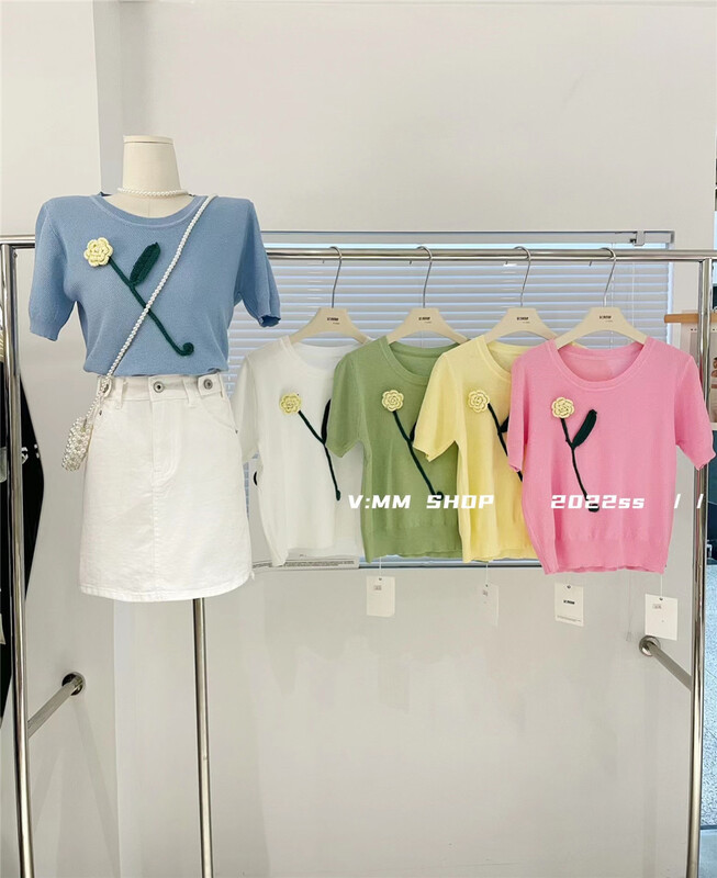 [v:mm] Japanese embroidery Yizhi plum versatile T-shirt 88110\cls