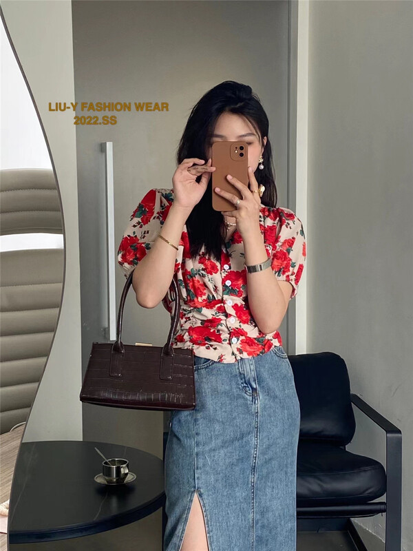 [liu.y] floral V-neck single breasted shirt 6202\l
