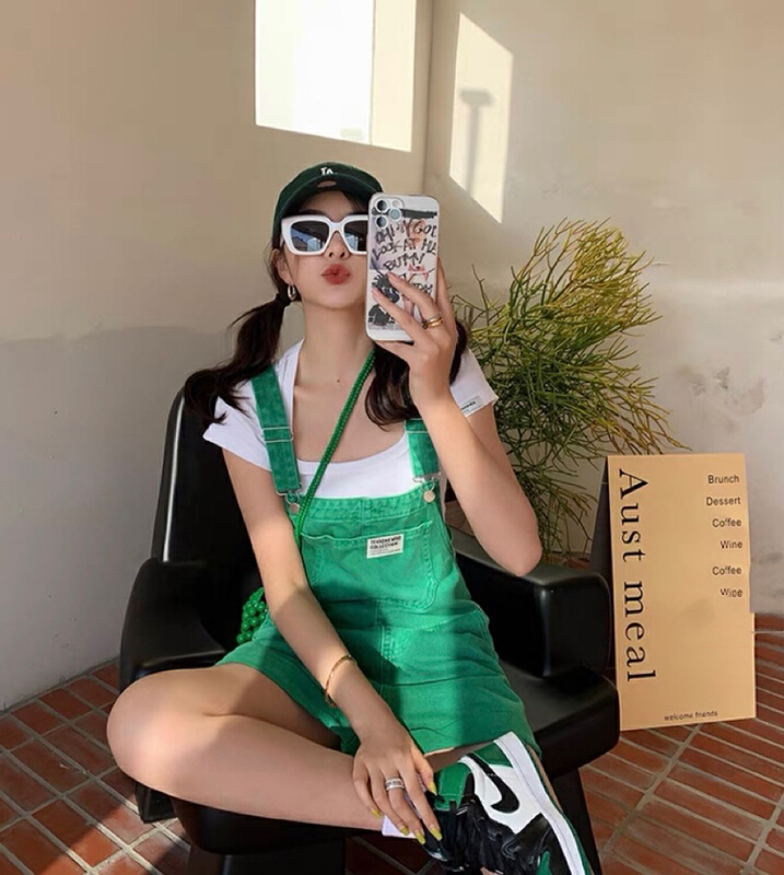 [y.jia EJA] big neckline spice girl short sleeve T-shirt + casual simple suspender suit ys1-1036\pcz