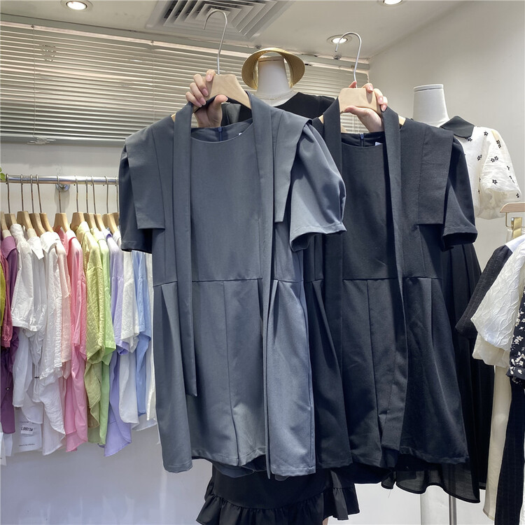 [Martina] bubble sleeve Korean solid color Jumpsuit (with belt) 88036\xyy