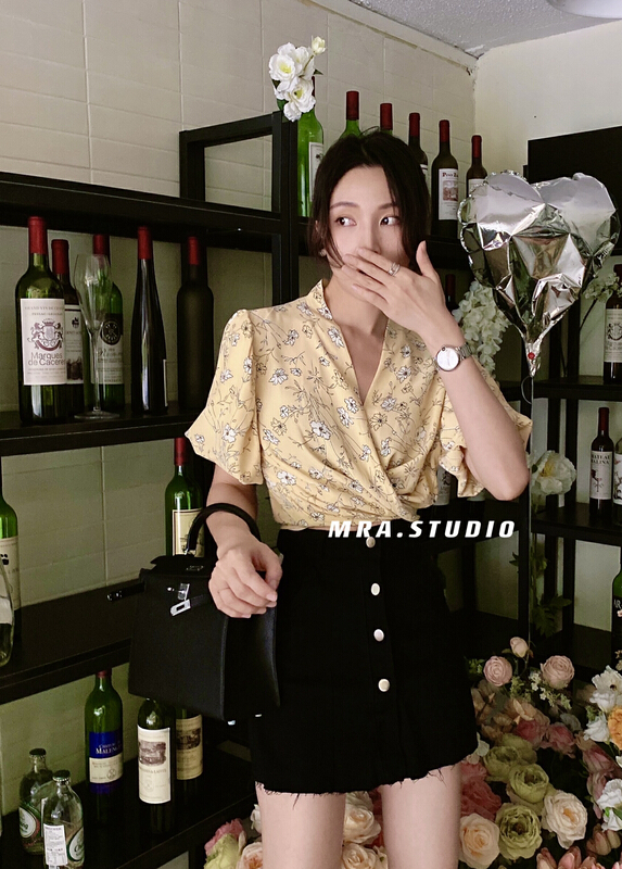 [MRA] Vintage Hong Kong Style Floral two shirt a2021