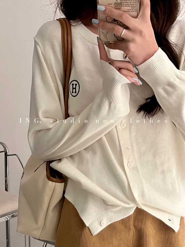 Original price 55.67! [ing] simple and versatile round neck letter embroidered knitted cardigan w3358\zsy