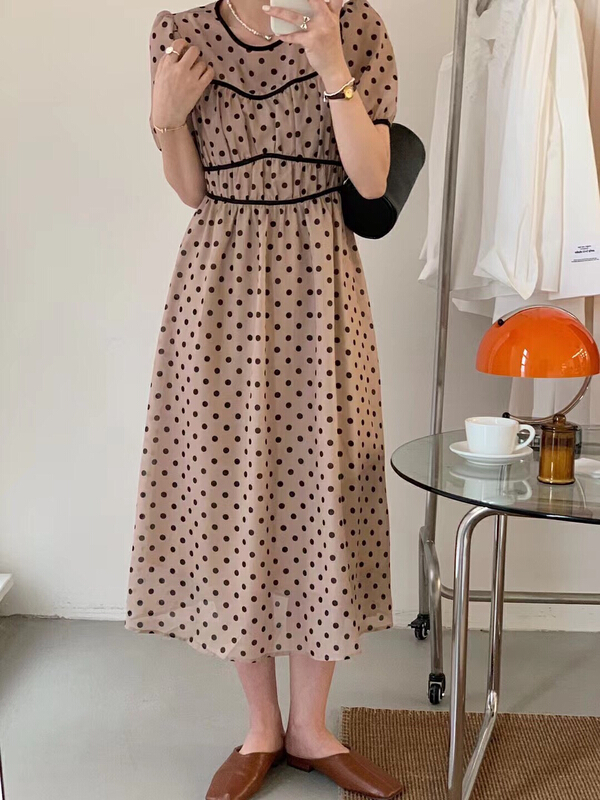 【 bobi 】 Korean color contrast wave dot waist bubble sleeve dress 8916\hjy