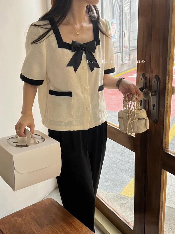[lovely] French retro temperament bowknot color contrast square collar small fragrance short coat s1317\hbx