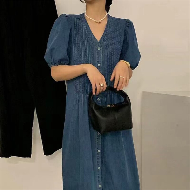 【E】 Bubble sleeve V-neck single breasted dress j067\y