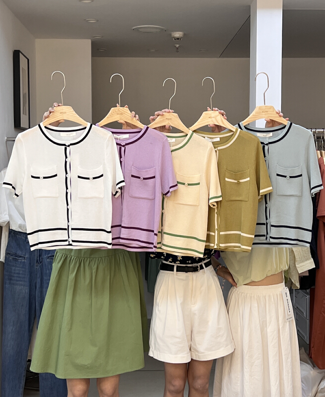 [we are] Korean color blocked button knit 30076\zjy
