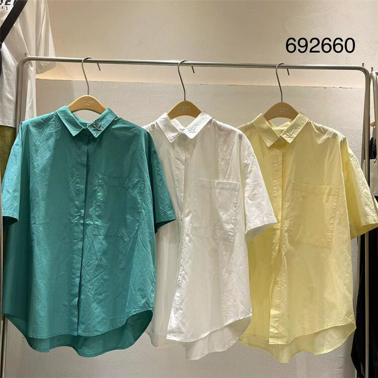 [twenty printed wood] Japanese simple and versatile comfortable shirt 692660\l