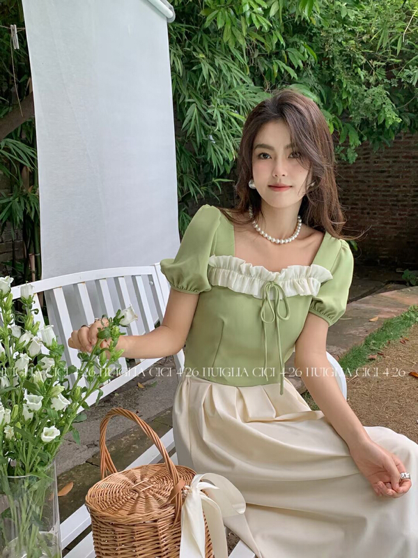 [Cinderella CICI] Korean version square neck short slim shirt ys2-8666\zjy