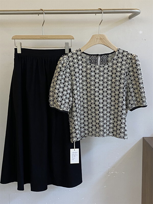 [seek peach] Korean round neck comfortable blouse (only selling blouses) 5223\ll