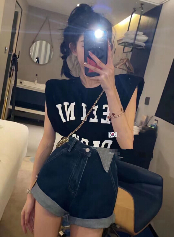 [JH] round neck lettered printed short sleeve + simple ice silk Denim Shorts Set (only selling sets) 41561-1\pcz