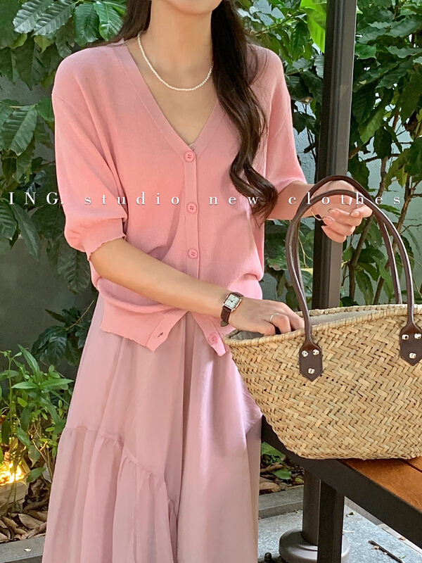 [ing] loose solid back strap knit w3543