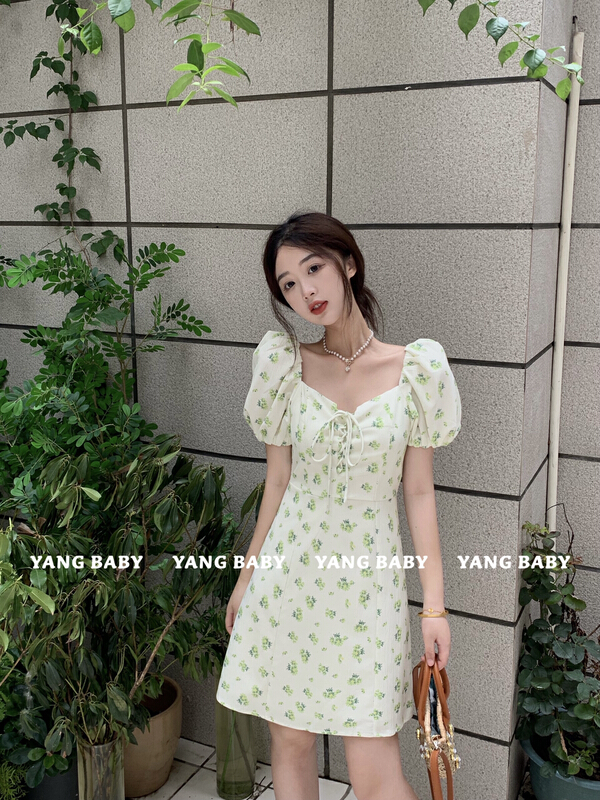 [Yang baby] Fashion Square Neck Lantern Sleeve waist dress (with chest tie) (dress only) 3066\cl