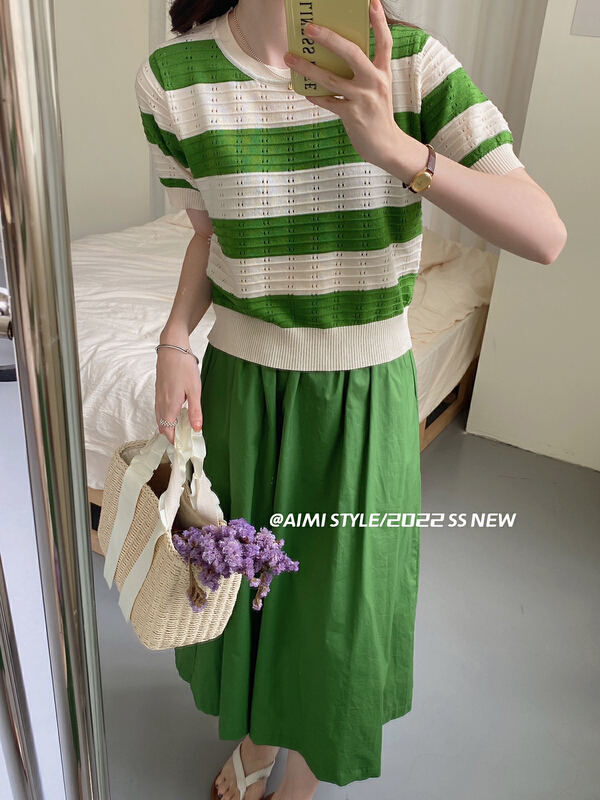 [aimistyle] Korean loose casual round neck Pullover Sweater (only selling knitwear) 13730\hbx