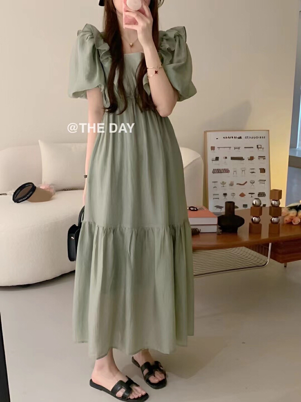 [the day] Korean Ruffle square neck bubble sleeve dress 8999\ll