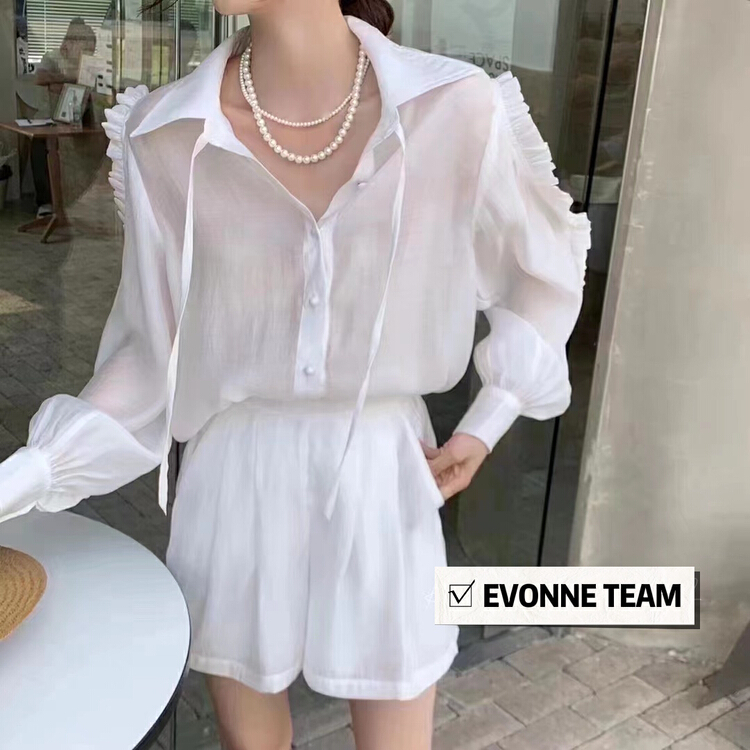 [et] Korean loose Ruffle off shoulder sunscreen shirt + casual Shorts Set 2013\pcz