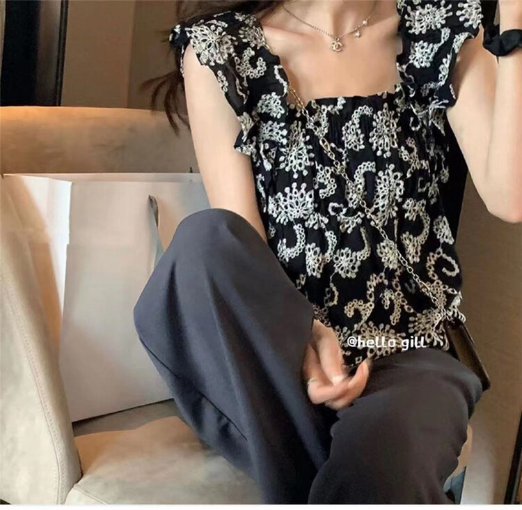 [gill] ruffled square collar floral shirt (only for small shirts) 7056\zjy