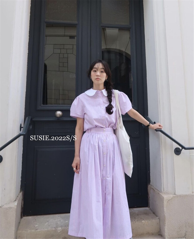 [Susie] Korean version small fresh color contrast short sleeve shirt + high waist striped skirt set 8811\zjy