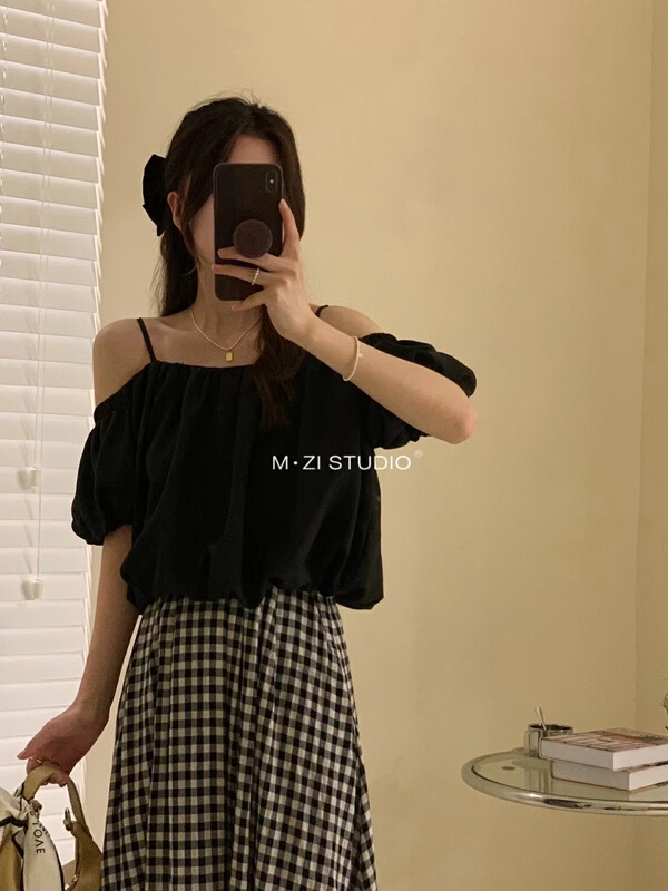 [m.zi studio] simple and slim off shoulder sling shirt 5892\hbx