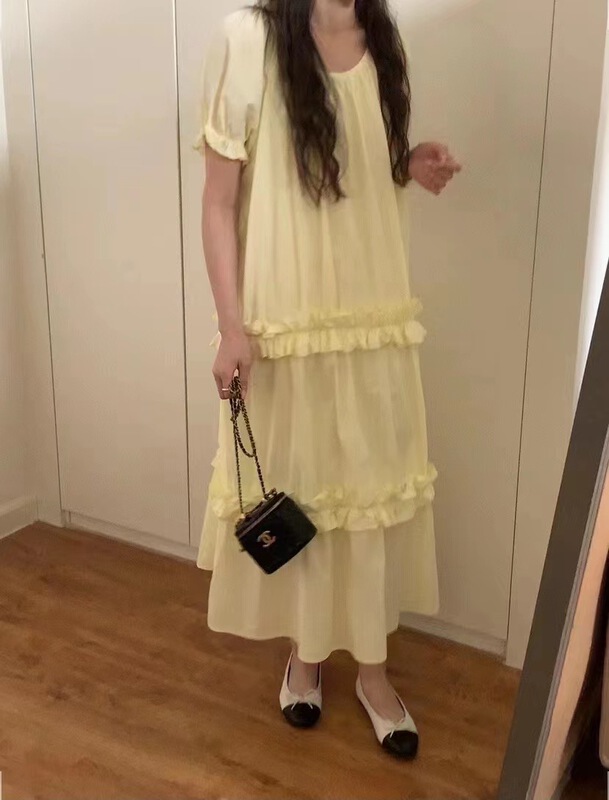[xixi+] wood ear edge solid color Pleated Dress b9082\wtt