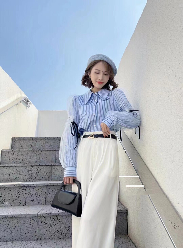New year in early spring! [Moco Moco] niche Lapel bow net bubble sleeve shirt 1531\pcz
