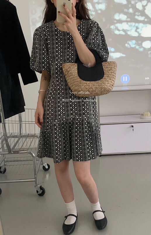 [jin.c] Korean version small fresh embroidery dress j167\y