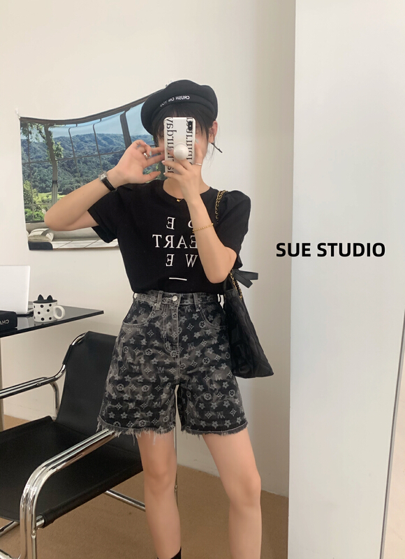 [Sue studio] printed versatile fashion design raw denim shorts 8312\zjy