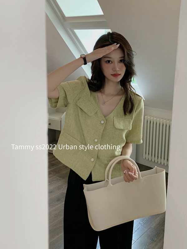 [Tammy] V-neck small fragrance simple and versatile urban style shirt 30795\l